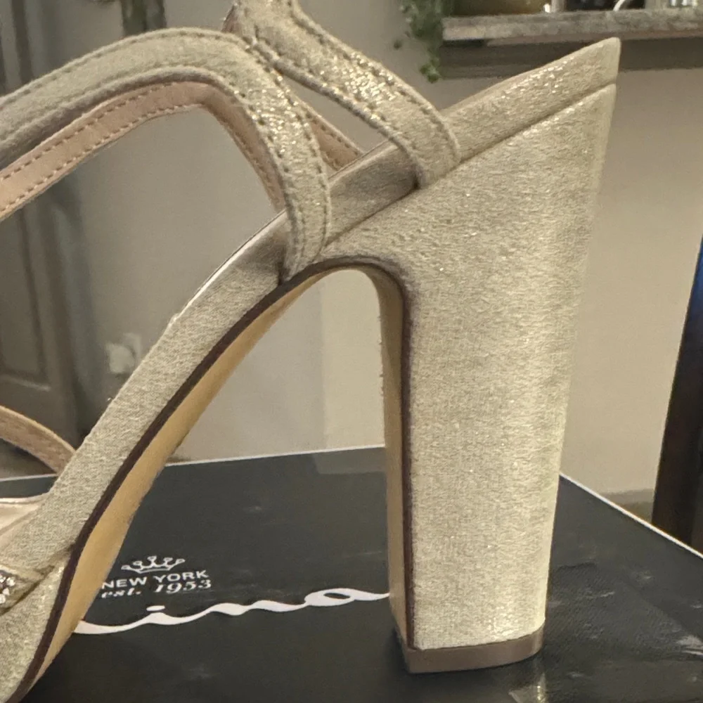 Nina🔥 Women's Saralyn Platform Block Heel Evening Sandals BRAND NEW IN BOX🔥